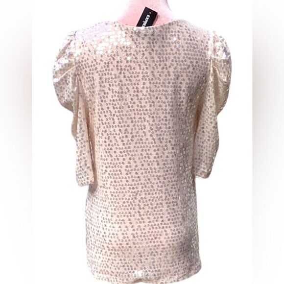EXPRESS NWT WOMENS MEDIUM SEQUIN EMBELLISHED TOP BLOUSE RUFFLE SLEEVES - Picture 4 of 7